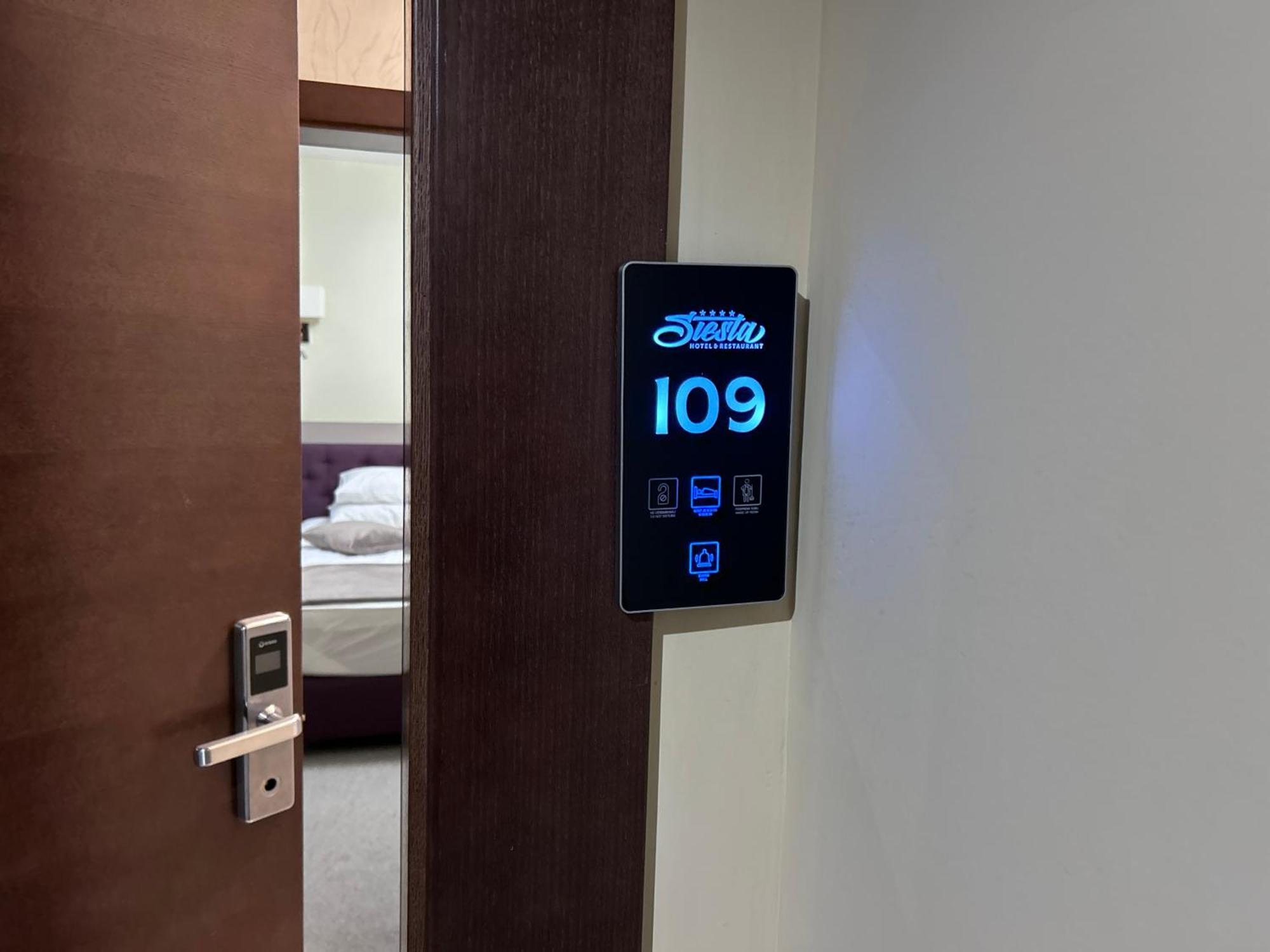 Hotel Siesta Užice Dış mekan fotoğraf